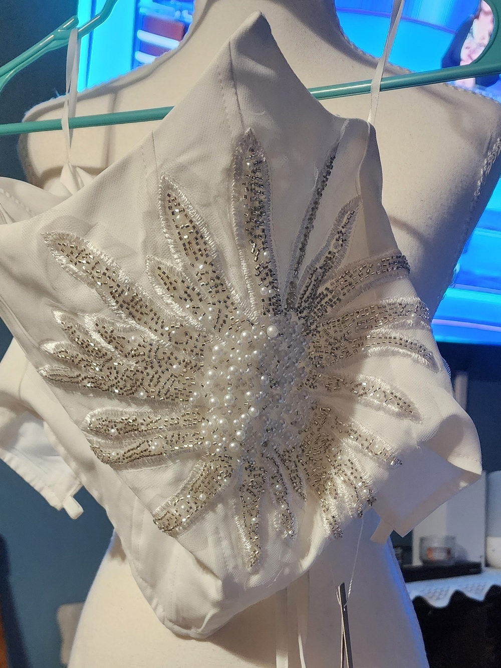 Missguided+ White Beaded Sunburst Camisole Sz XSM NWT